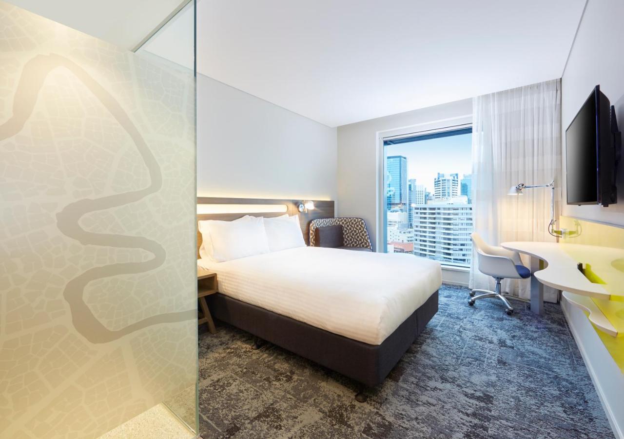 Holiday Inn Express Brisbane Central By Ihg Hotel 4*
