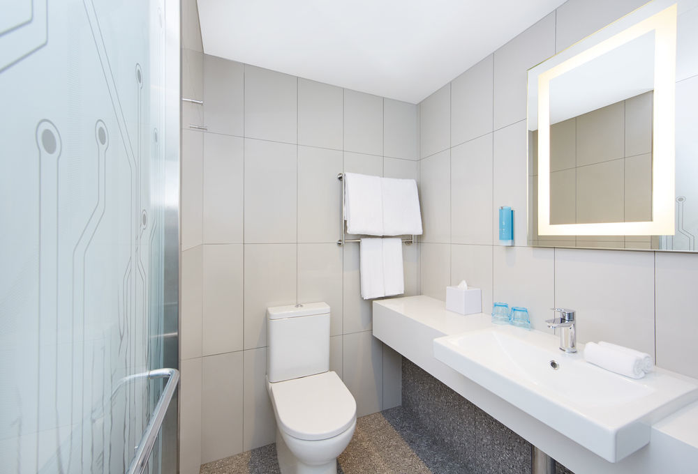 Holiday Inn Express Brisbane Central By Ihg Hotel Brisbane
