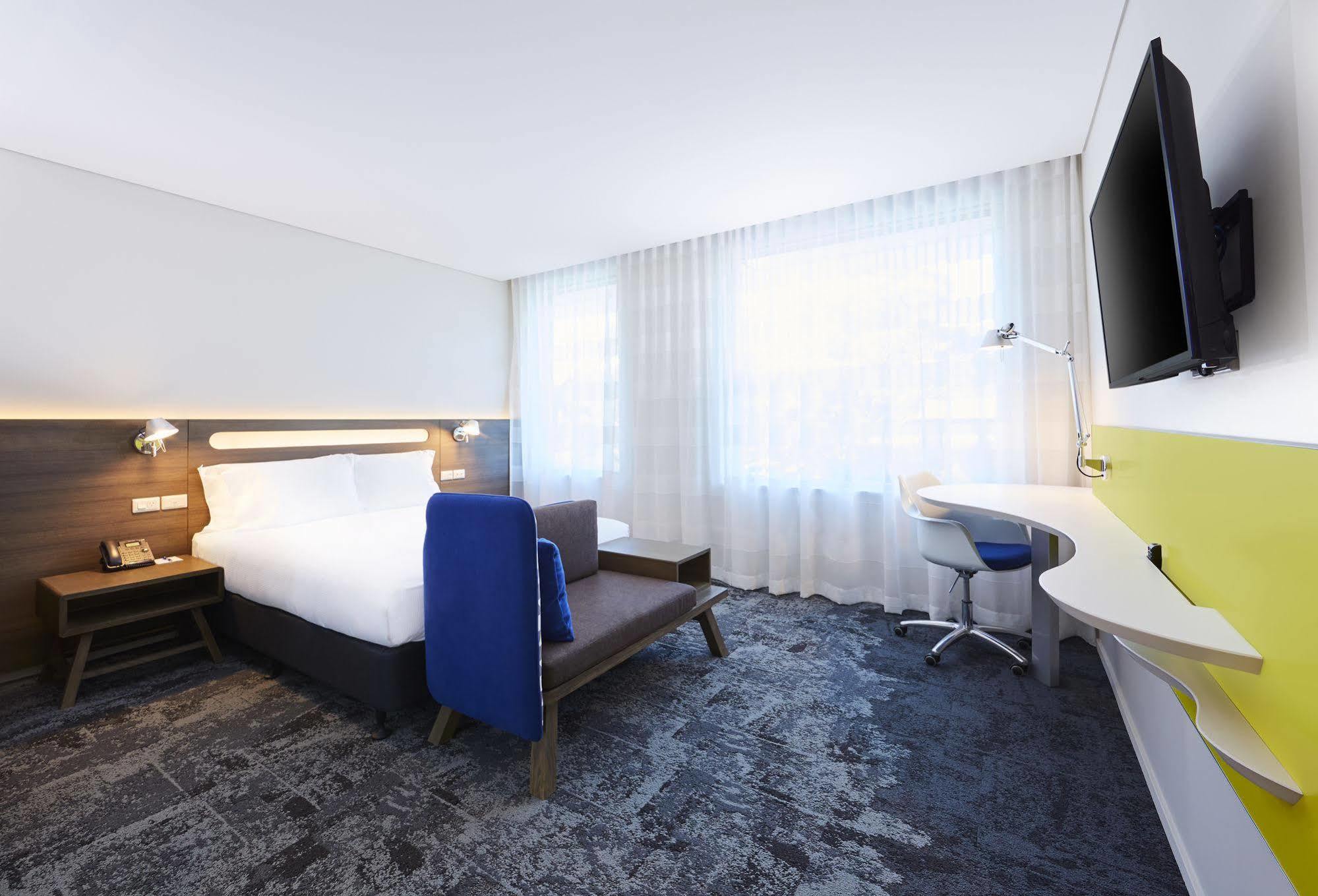 Holiday Inn Express Brisbane Central By Ihg Hotel Brisbane