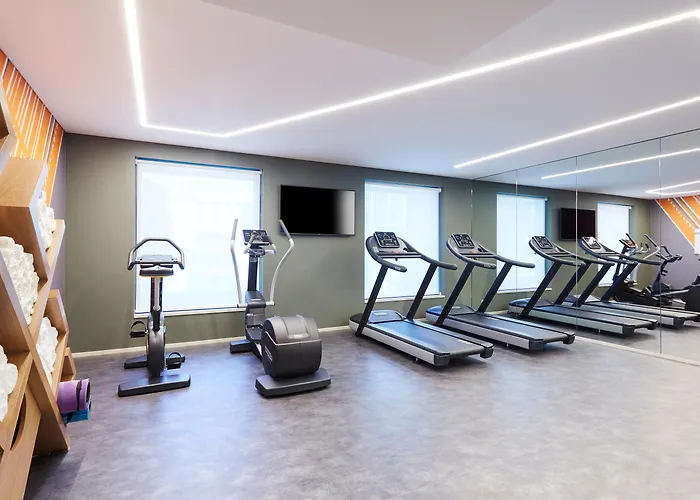Holiday Inn Express Brisbane Central By Ihg